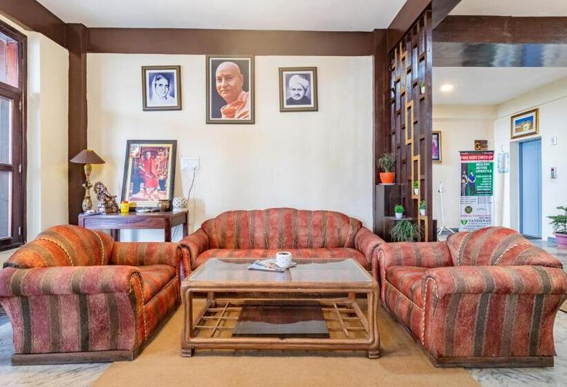 فندق Treebo Shimla Ayurvedic Retreat Kufri