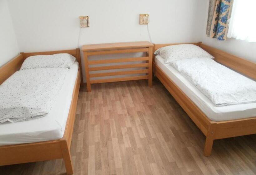 John’s Motel Appartementhaus