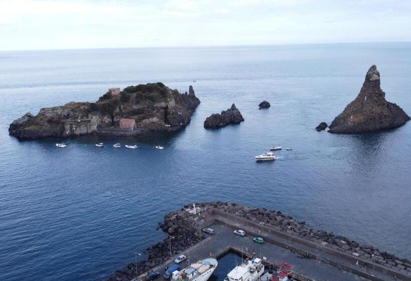 L Isola E I Faraglioni House