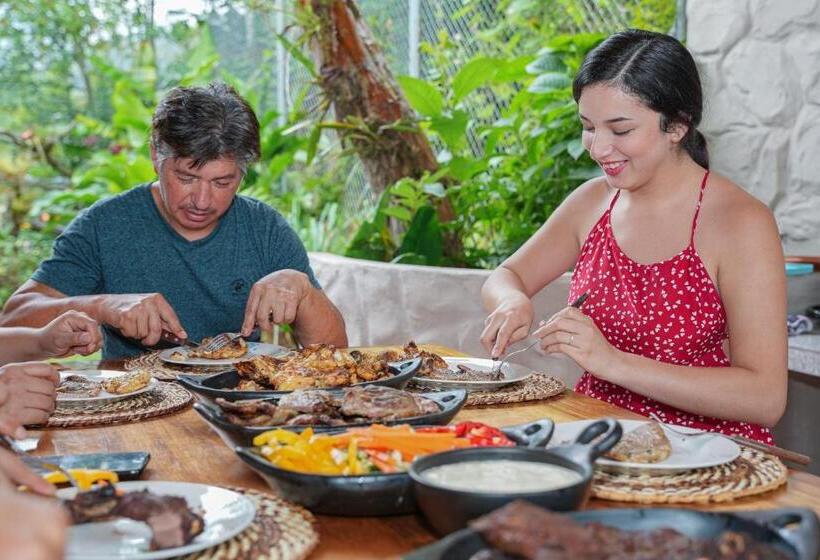 La Casa En El Aire Mindo, 4 Dormitorios