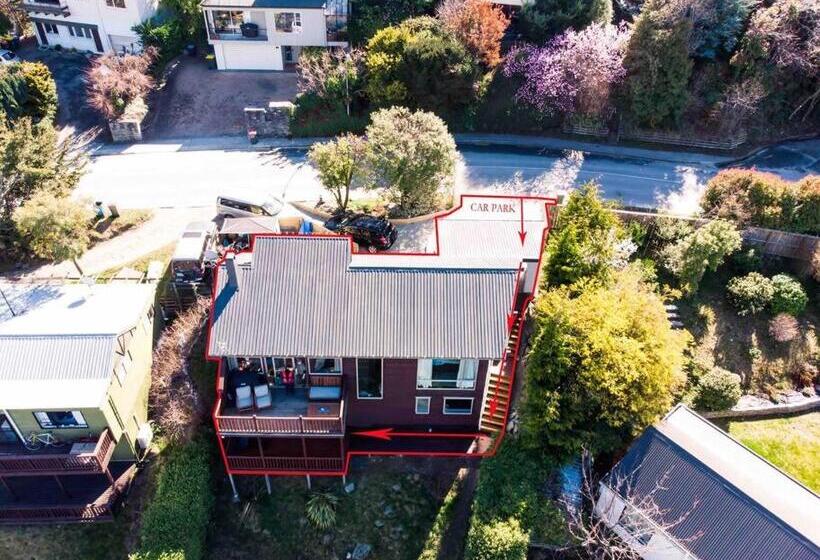 Lovely Apartment  Amazing Lake & Mountain Views