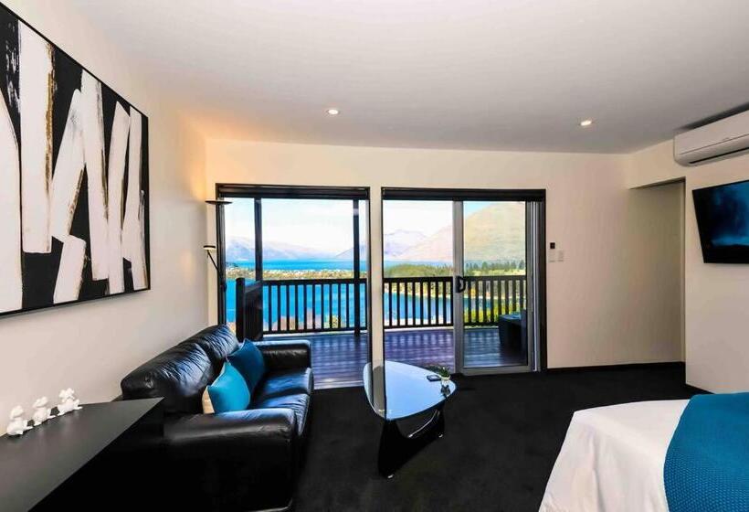 Lovely Apartment  Amazing Lake & Mountain Views