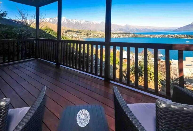 Lovely Apartment  Amazing Lake & Mountain Views