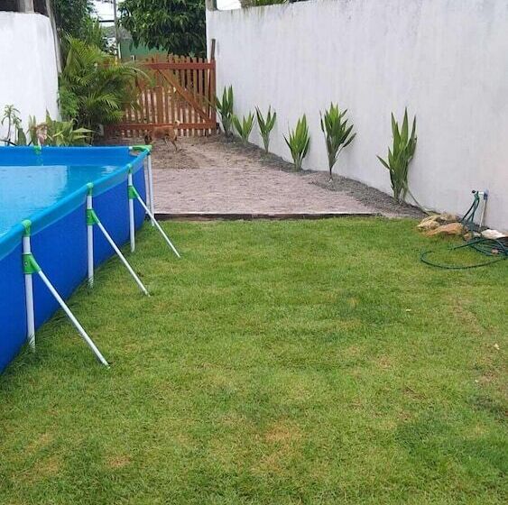 پانسیون Casa Beija Flor Pousada