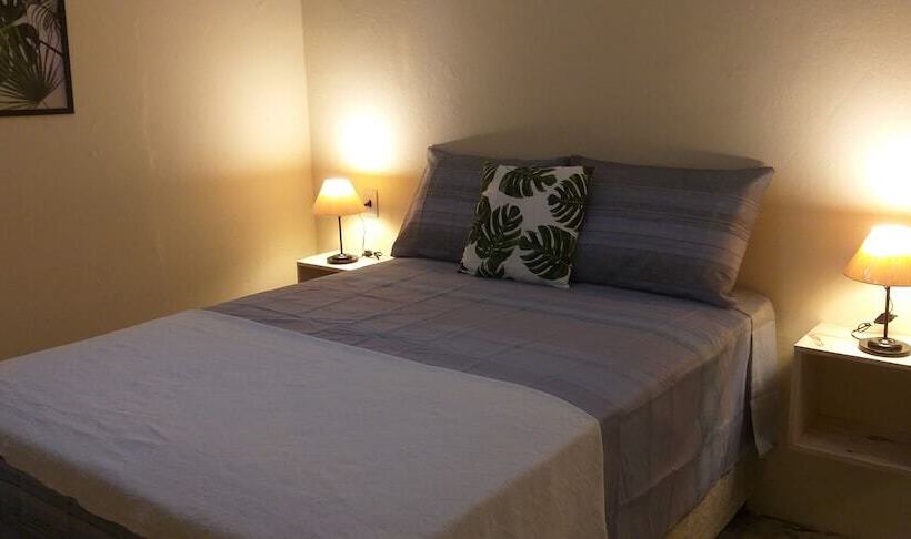 پانسیون Casa Beija Flor Pousada