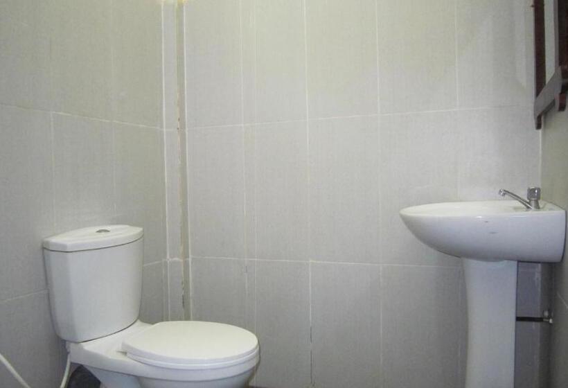 Пансион Dinuka Village