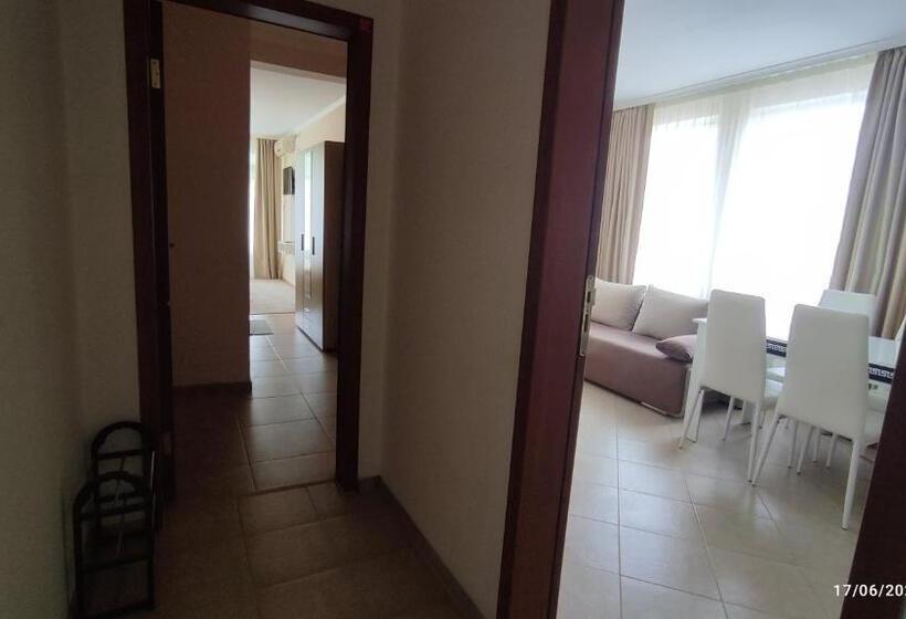 פנסיון Guest House Marina