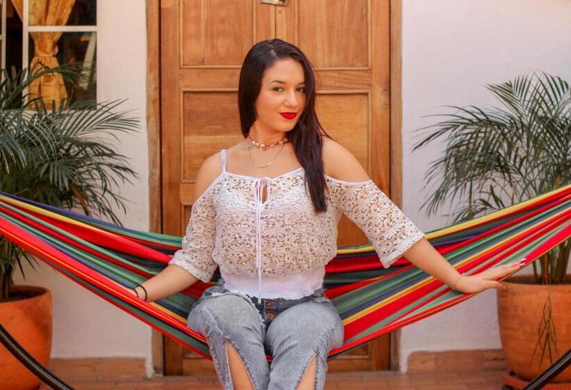 بنسيون Hostal Colombian Gold