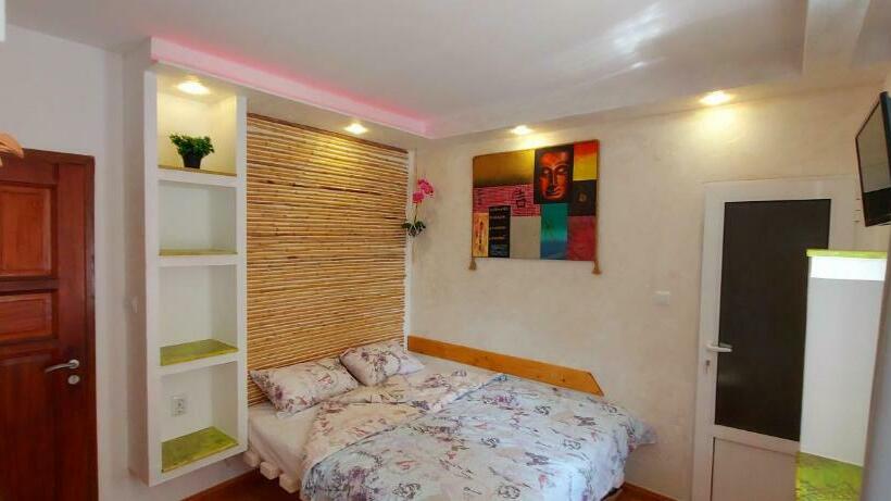 بنسيون Sentosa