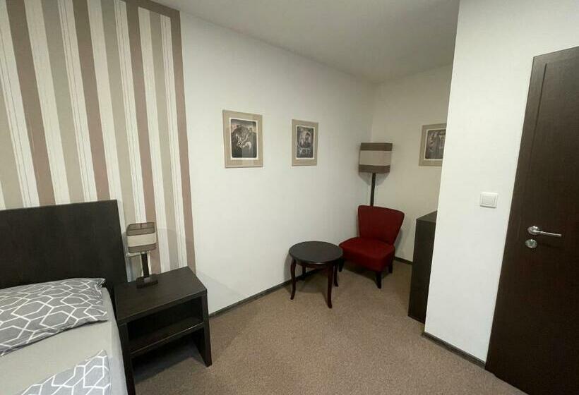 פנסיון Apartmán Ateliér
