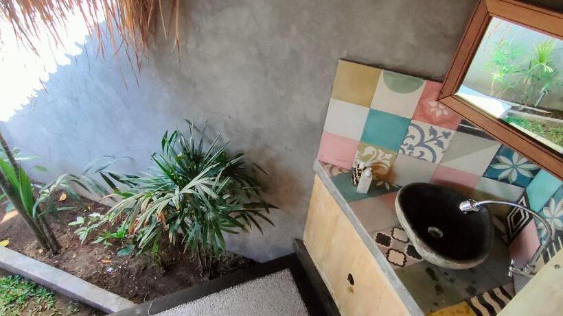 פנסיון Yogi Beach Cabin