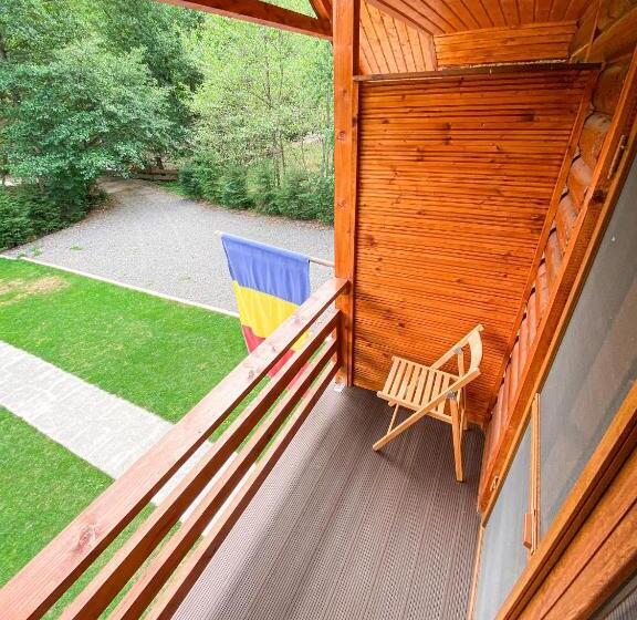 Pensiunea La Rus I Si Ii