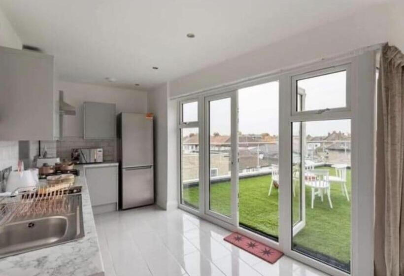 Penthouse Luxury Apartment