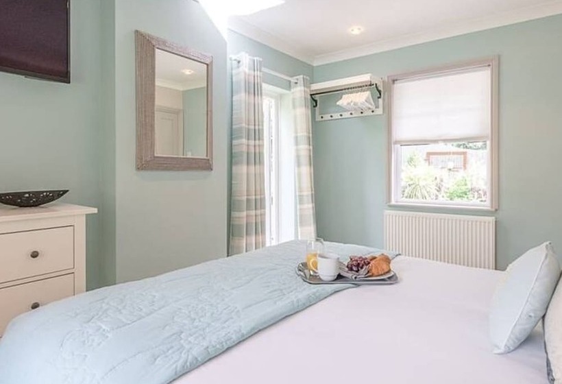 Saxon Lodge Cottage Felixstowe Air Manage Suffolk