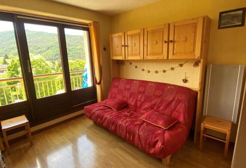 Appartement 2 Pièces Avec Jardin Et Balcon à Villard De Lans, Proche Centre Et Navettes   Fr 1 515 1