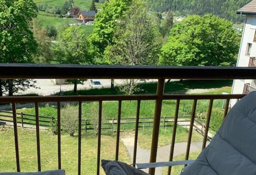 Appartement 2 Pièces Avec Jardin Et Balcon à Villard De Lans, Proche Centre Et Navettes   Fr 1 515 1
