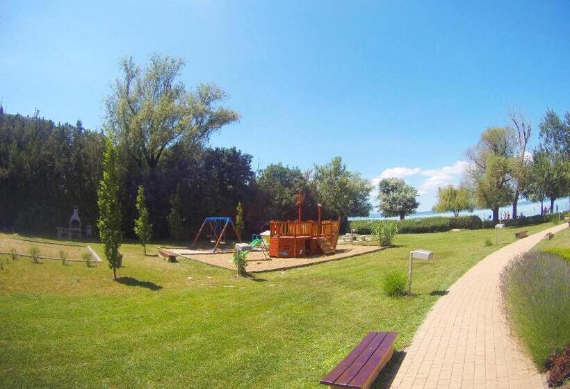 Vízparti Sas Apartman Siófok