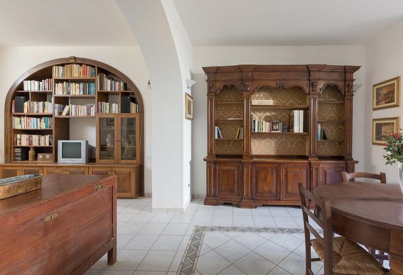 Aia Del Convento By Barbarhouse