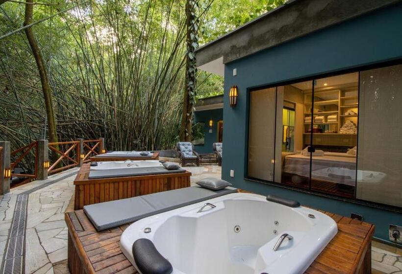 ユースホステル Pousada Chão De Folhas Spa Boutique