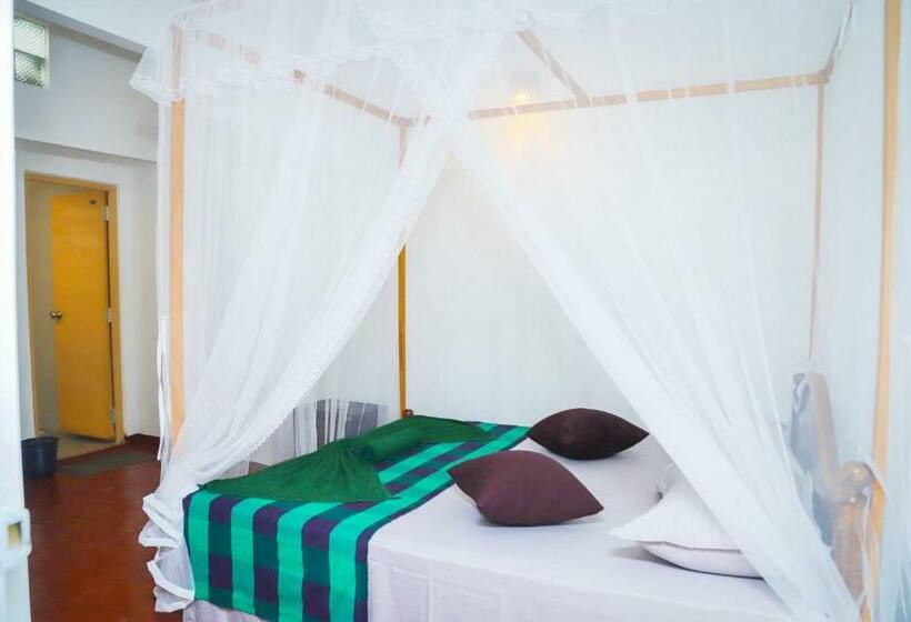 민박 Mango Shade Mirissa