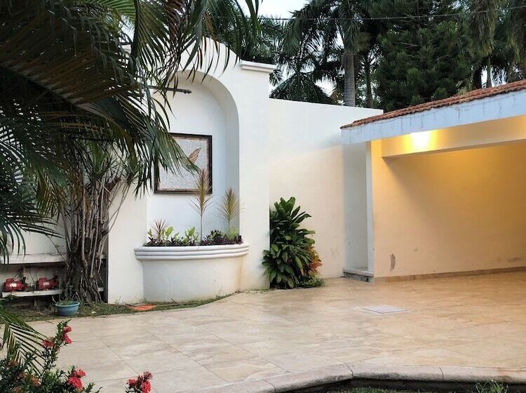 住宿加早餐  Villas Segovia Hotel Boutique & Suites