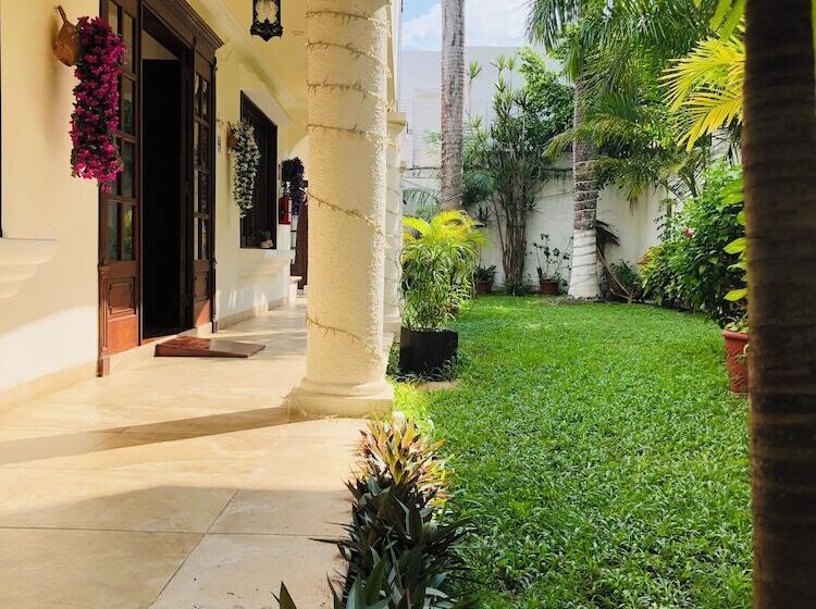 住宿加早餐  Villas Segovia Hotel Boutique & Suites