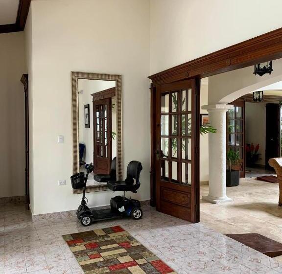 住宿加早餐  Villas Segovia Hotel Boutique & Suites