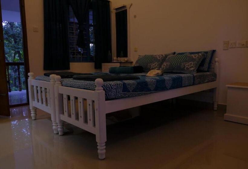 Blue Sophy Residency