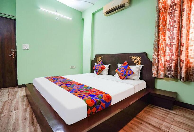 Fabhotel Krishna Heights