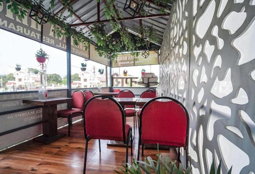 Fabhotel Krishna Heights