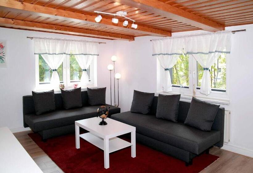 Fewo  Schiefe  Marie