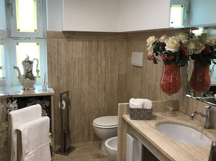 Gianluis Luxury Suites