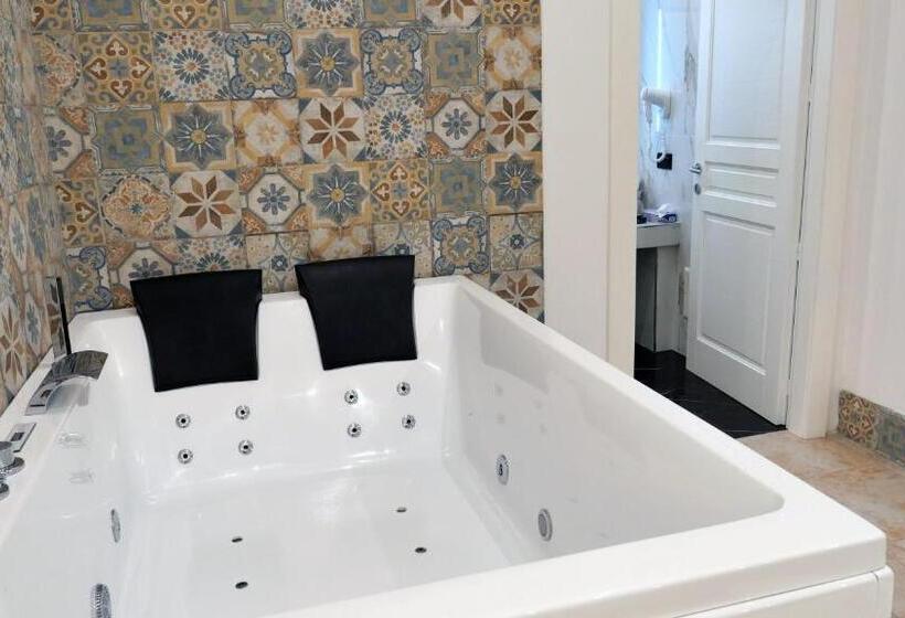 Gianluis Luxury Suites