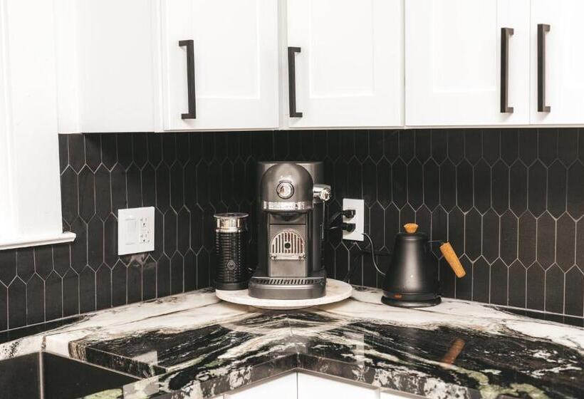 Historic Waterfront Estate With Yard & Modern Kitchen