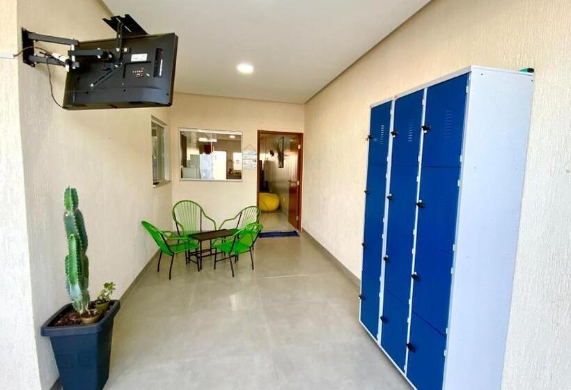 Hostel Flor De Carajás