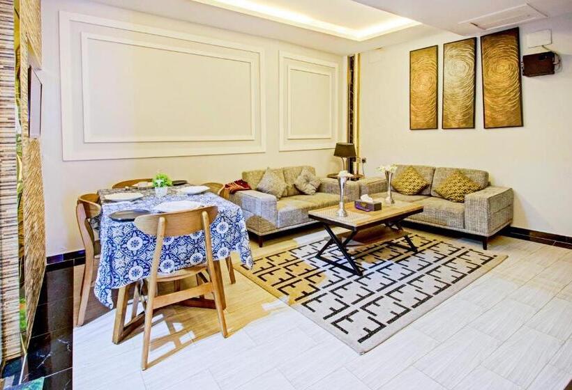 فندق منتجع بيوتات