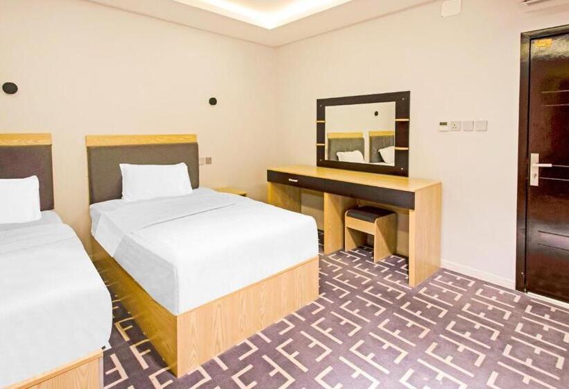 فندق منتجع بيوتات