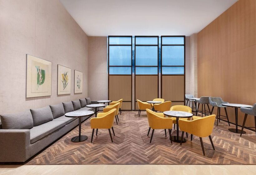 Hotel Fairfield By Marriott Dehradun