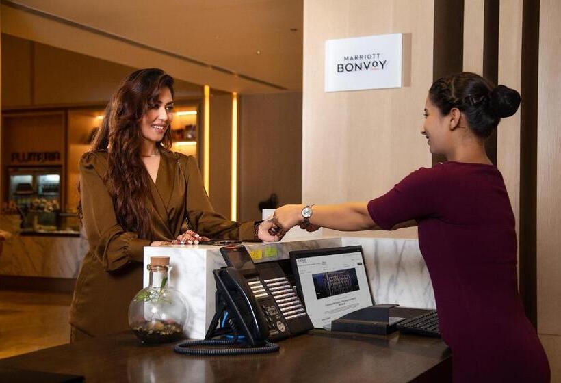 בית מלון כפרי Fairfield By Marriott Dehradun