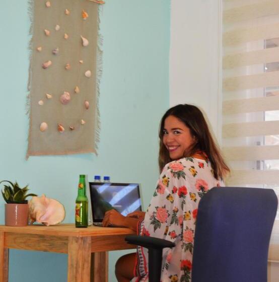 בית מלון כפרי Hostel Casa Moringa