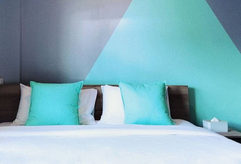 فندق Into The Town Krabi