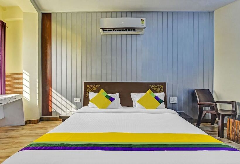 Fabhotel Krishna Heights