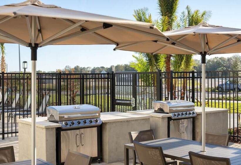 Отель Residence Inn By Marriott Tampa Wesley Chapel