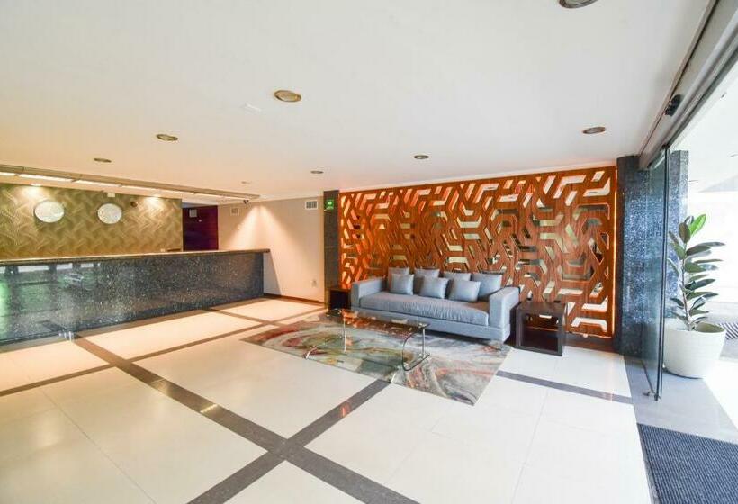 هتل Tötem Guadalajara