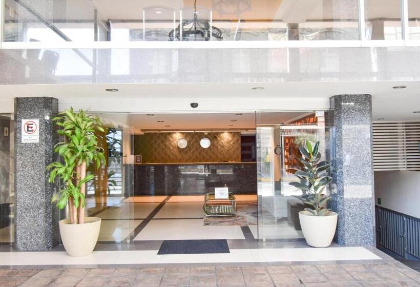 هتل Tötem Guadalajara