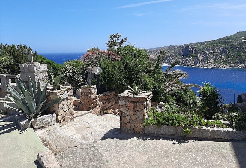Overlooking The Sea Santa Teresa Gallura