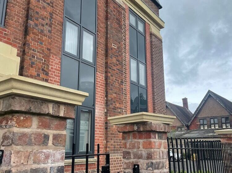 Peak Willow Apartments