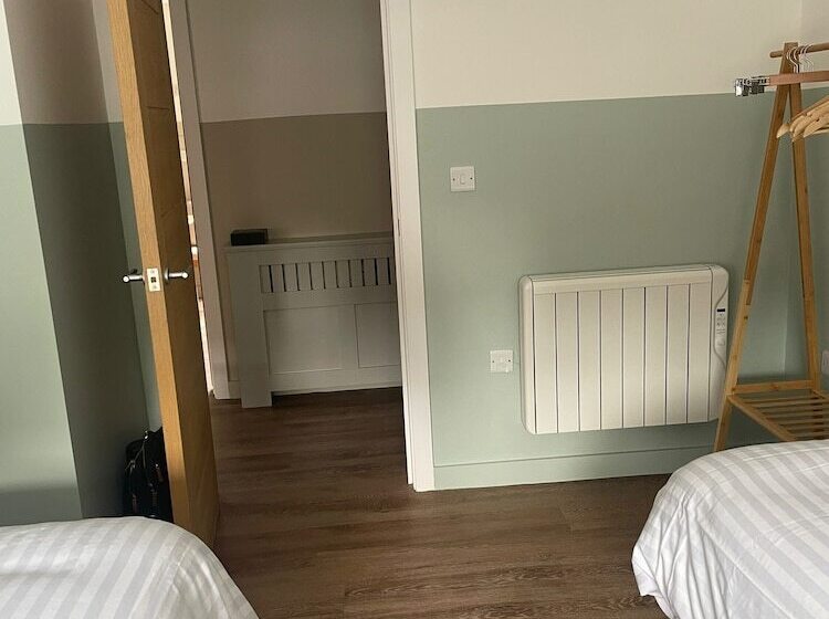 Peak Willow Apartments