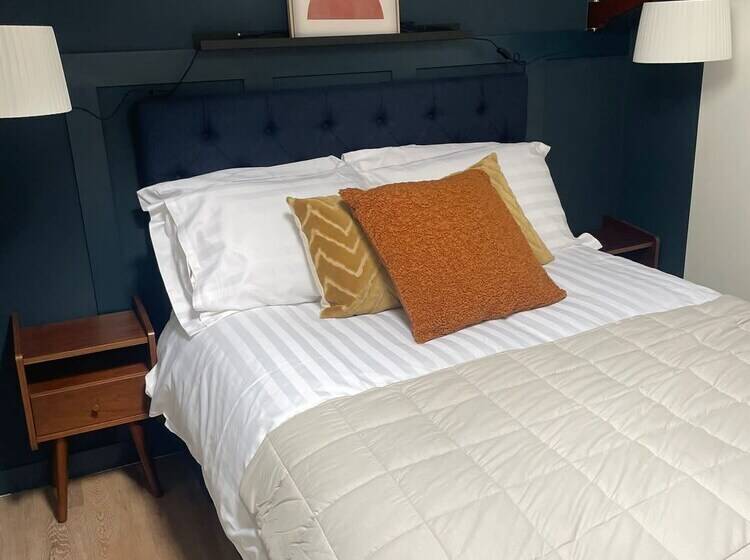 Peak Willow Apartments