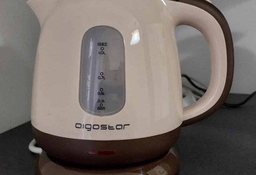 ペンション Affittacamere 24h